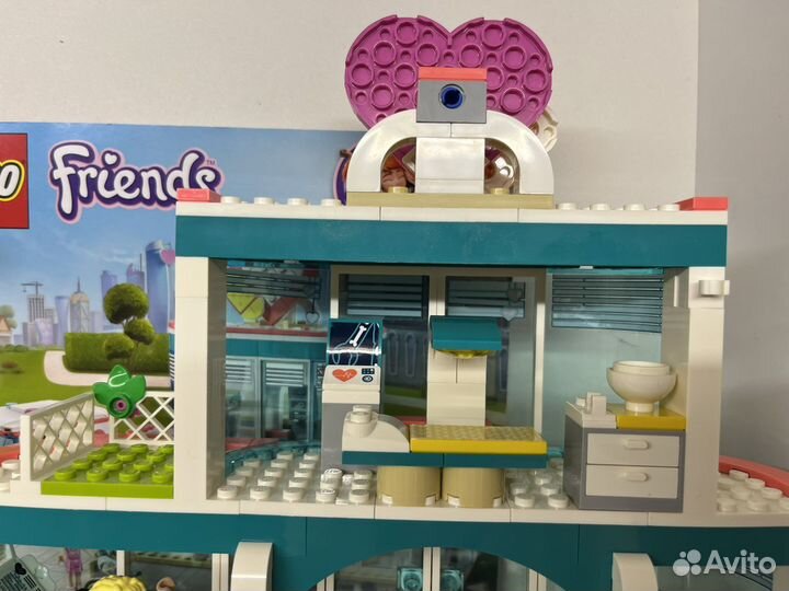 Lego friends больница