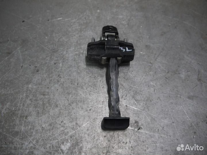 Ограничитель двери задней Focus