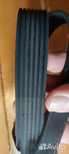 Ремень поликлиновой навесного Gates 7pk2418