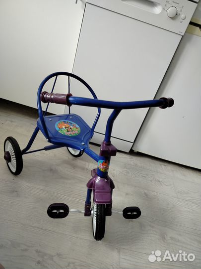 Детский трехколесный велосипед бу