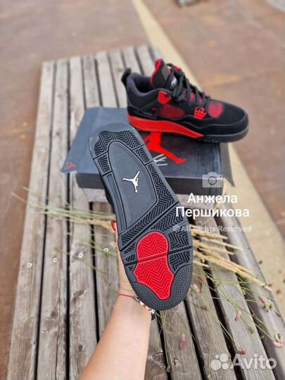 Nike Air Jordan 4 «Red Thunder»