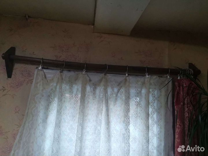 Деревянный карниз старинный