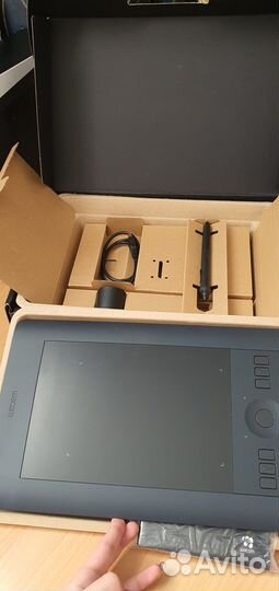 Графический планшет wacom intuos pro S