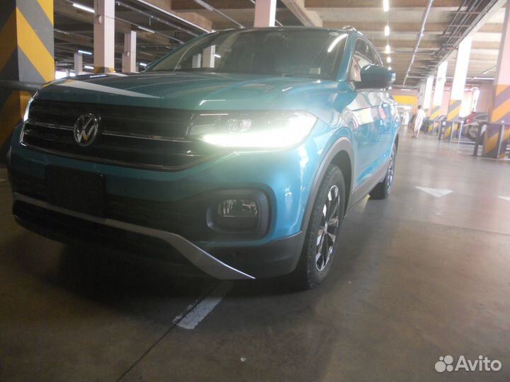 Volkswagen T-Cross 1.0 AMT, 2020, 30 000 км