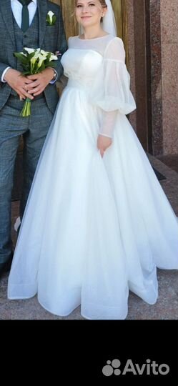 Свадебное платье
