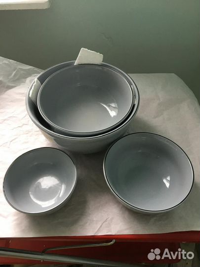 Набор тарелок