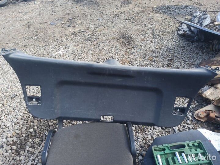 Обшивка крышки багажника Mitsubishi Asx 1 4B10 1.8