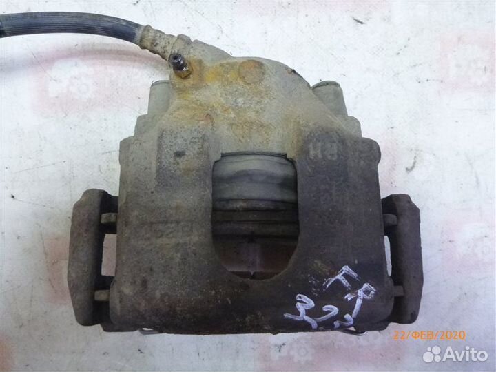 Суппорт передний правый Kia Shuma S-1 BF 1998