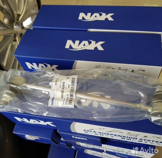 Стойка стабилизатора на Toyota Camry 70