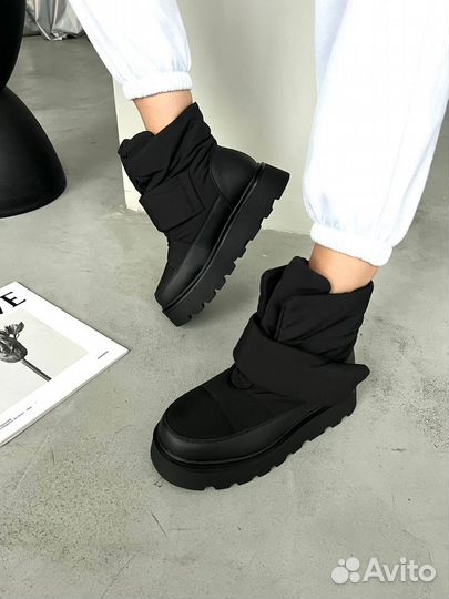 Сапоги женские