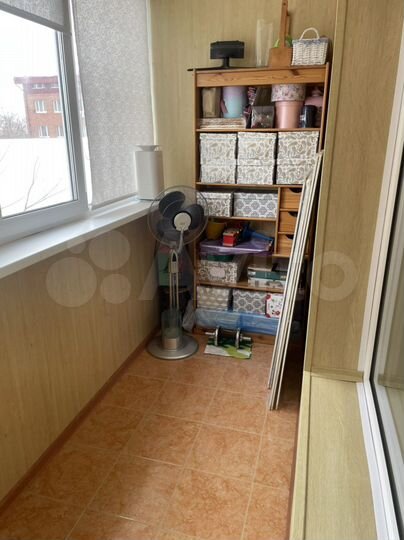 2-к. квартира, 57 м², 3/9 эт.