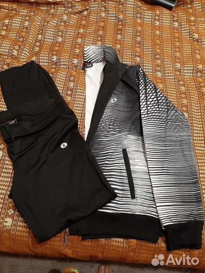 Спортивный костюм женский размер 48-50