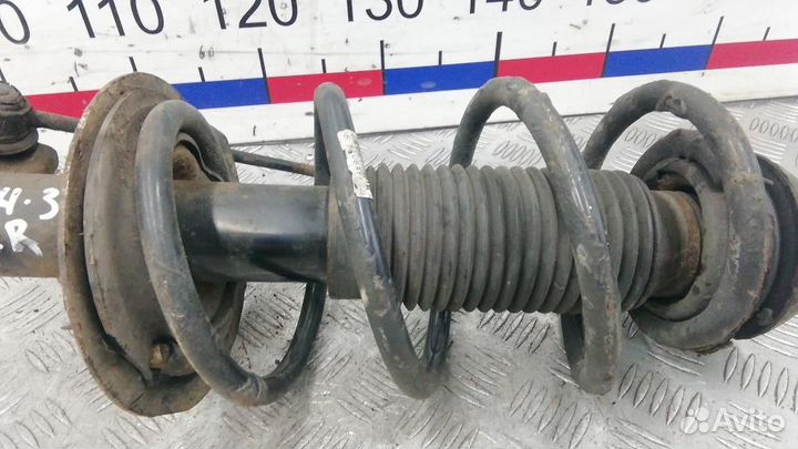 Стойка амортизатора переднего правого Kia Venga