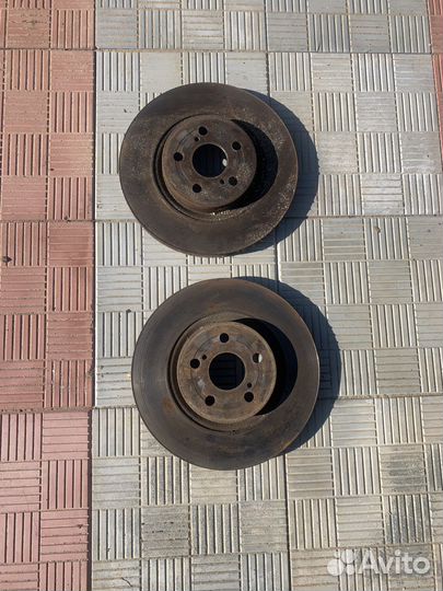 Диски тормозные передние