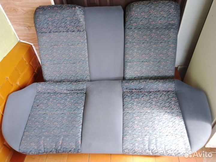 Кия Кресло заднее