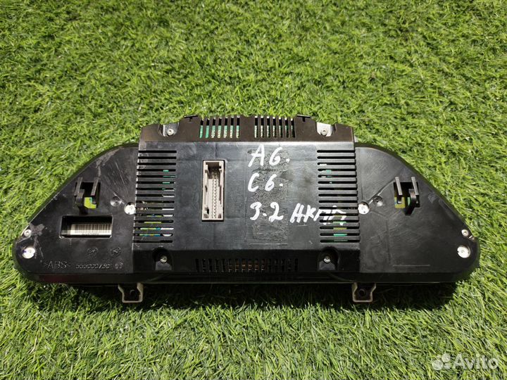 Панель приборов Audi A6 C6 3.2 akпп