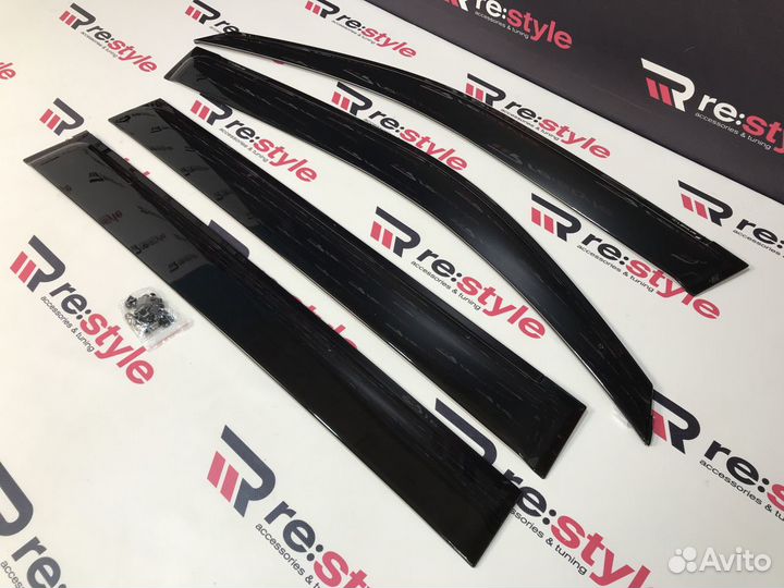 Ветровики Lexus LX570 R679