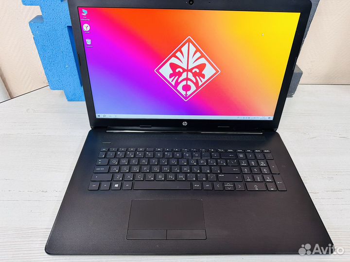 Ноутбук hp 17