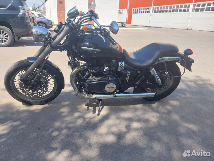 Triumph Speedmaster 2011