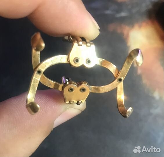 Антикварный позолоченный зажим для карманных часов