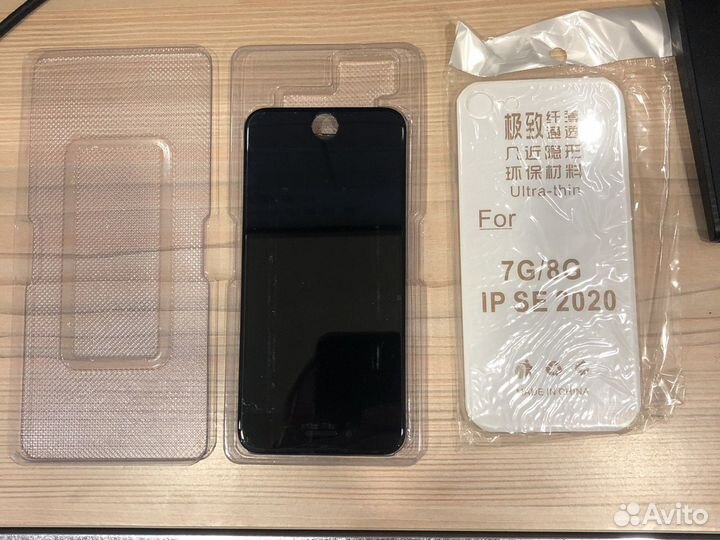 Тачскрин iPhone 8