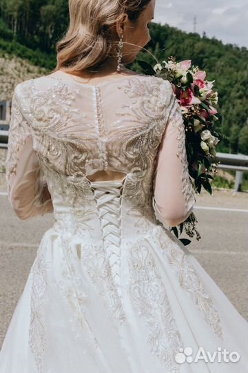 Свадебное платье 44 -48 пышное + чехол+кольца