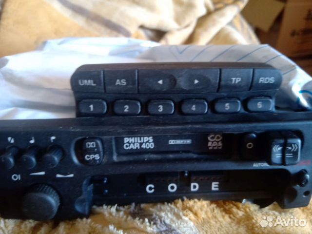 Опель омега,магнитофон philips