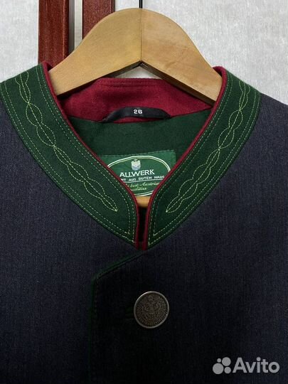 Пиджак баварский нюанс