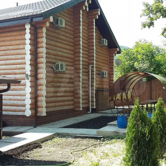 Дом 250 м² на участке 13 сот.