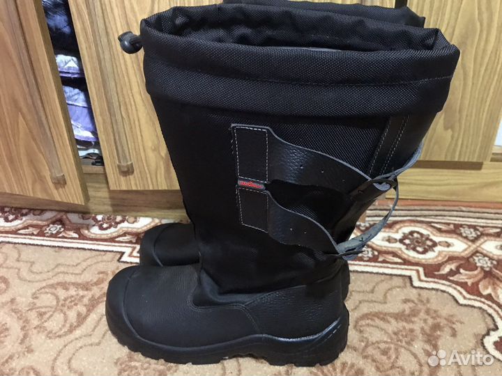 Сапоги зимние новые