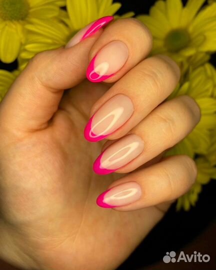 Мастер маникюра и педикюра