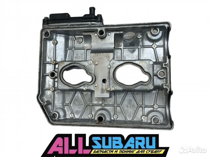 Клапанная крышка левая Subaru Impreza Wrx GDA