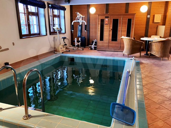 Гостиница, 1200 м² (срочная продажа, возм. торг)