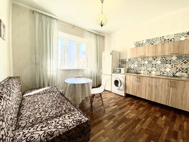 1-к. квартира, 40 м², 9/19 эт.