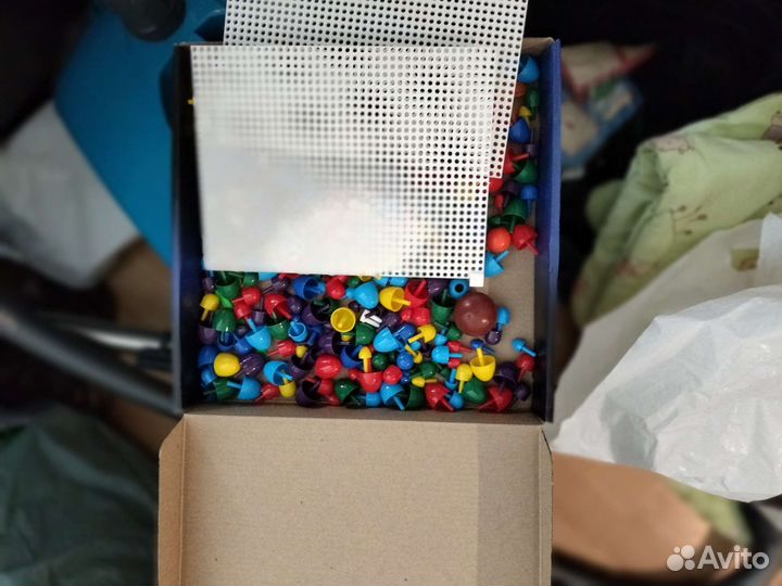 Развивающие игрушки. Гаражи