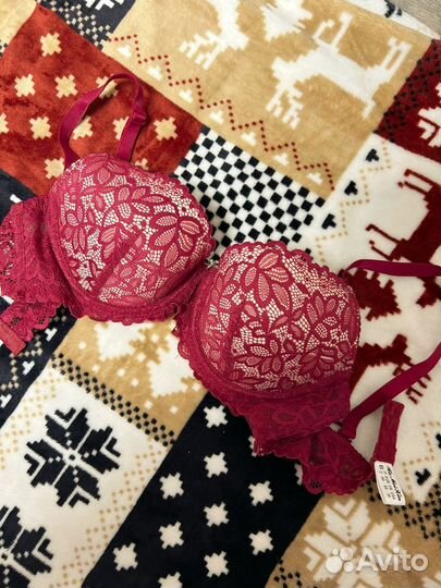 Бюстгальтер