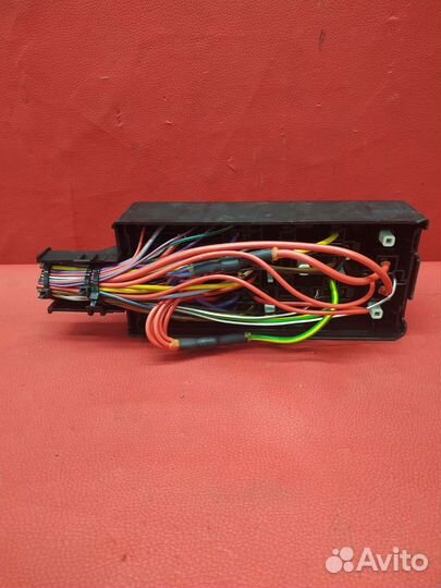 Блок предохранителей Jaguar F-pace