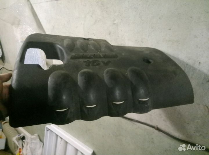 Декоративная накладка на двигатель fiat