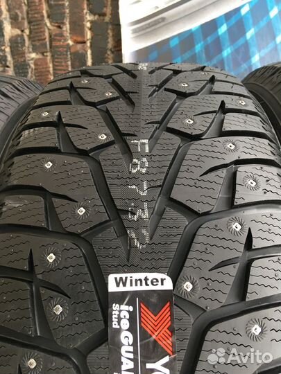 Yokohama Ice Guard Stud IG55 275/40 R20