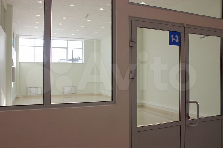 Торговое помещение, 73 м²