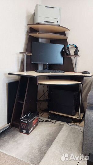 Стол детская спальня