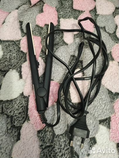 Утюжок -выпрямитель дорожный для волос