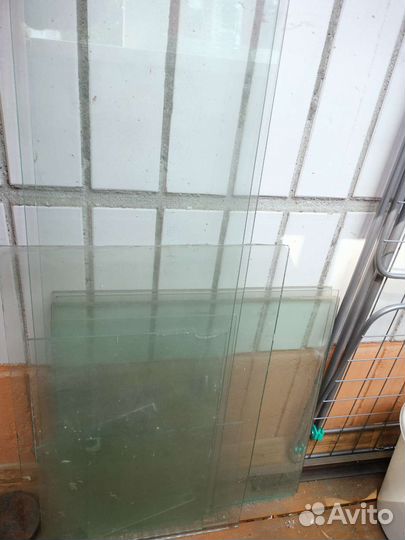 Полки стеклянные от советских сервантов