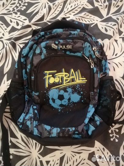 Школьный рюкзак