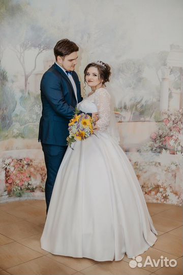 Свадебное платье