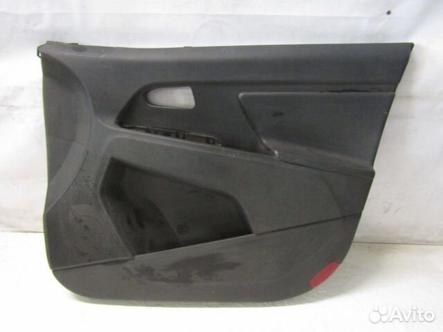 Обшивка двери передней правой Sportage 2010-2015