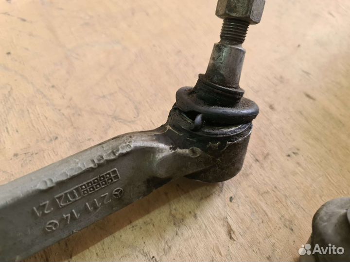 Рычаг передний продольный правый Mercedes W211