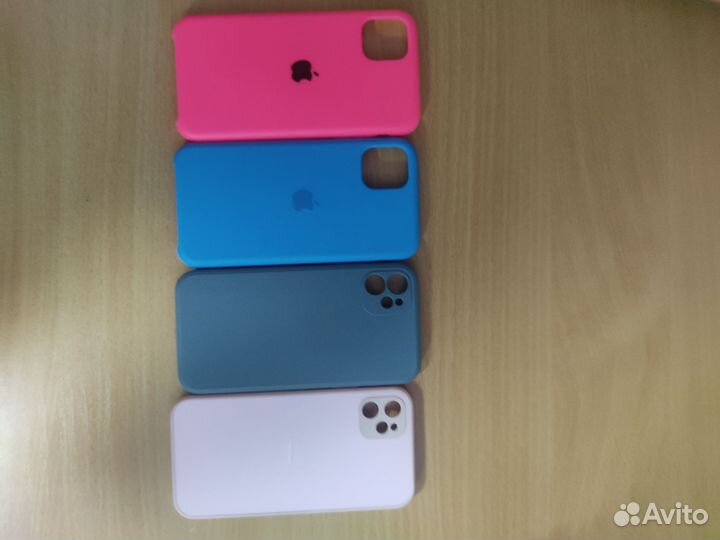 Чехол на iPhone 11