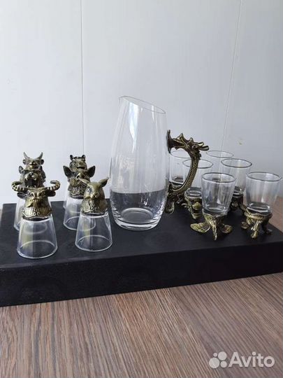 Стопки перевёртыши 12 шт и кувшин. Новые