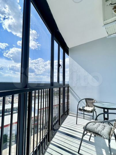 2-к. квартира, 42 м², 10/18 эт.